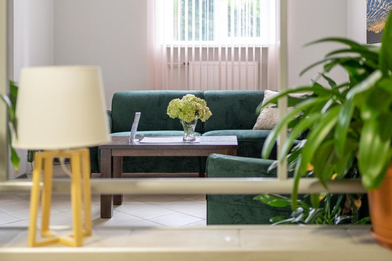 Virumaa Hostel Kohtla-Järve Buitenkant foto