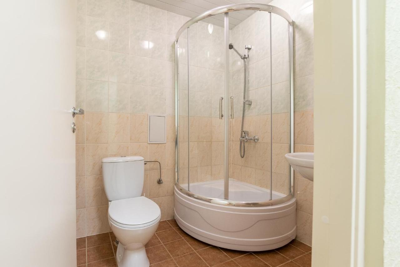 Virumaa Hostel Kohtla-Järve Buitenkant foto
