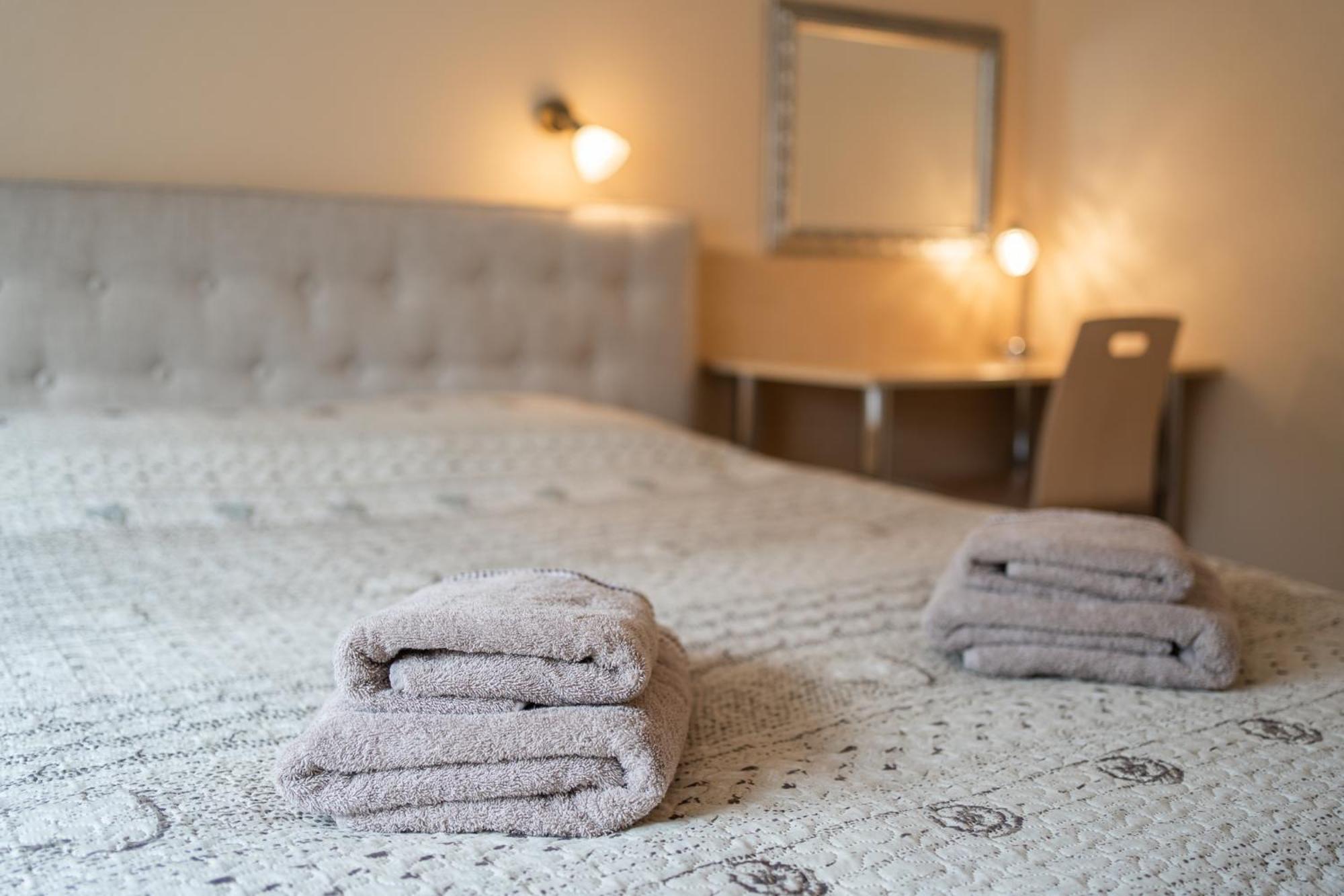 Virumaa Hostel Kohtla-Järve Buitenkant foto